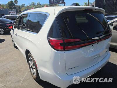 2024 Chrysler Pacifica Hybrid Select 121.6" WB - zdjęcie 2 z 23 - miniatura