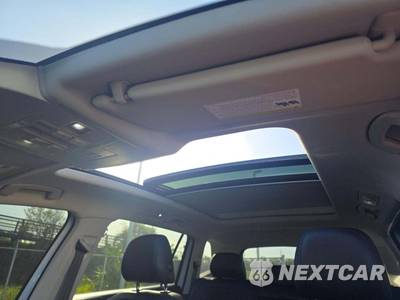 2018 Volkswagen Tiguan SEL Premium - zdjęcie 11 z 28 - miniatura