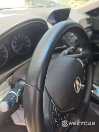 2013 Acura ILX w/Premium Pkg - zdjęcie 21 z 32 - miniatura