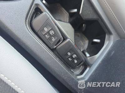 2024 Volkswagen Taos SE - zdjęcie 8 z 22 - miniatura