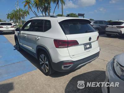 2024 Volkswagen Taos SE - zdjęcie 2 z 22 - miniatura