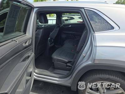 2024 Volkswagen Atlas Cross Sport 2.0T SEL R-Line - zdjęcie 13 z 23 - miniatura