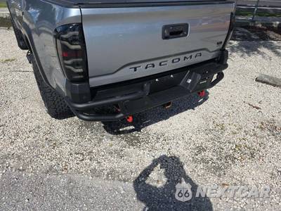 2023 Toyota Tacoma SR5 Crew Cab Medium Bed - zdjęcie 26 z 31 - miniatura
