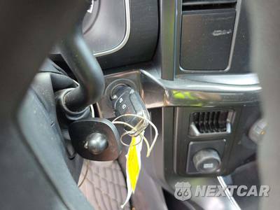 2021 Ford F-150 XL Crew Cab Short Bed - zdjęcie 8 z 28 - miniatura