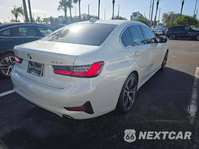 2021 BMW 3 Series Sedan 330i - zdjęcie 3 z 25 - miniatura