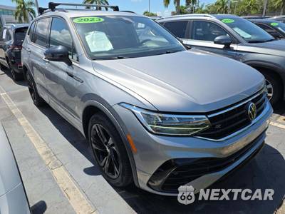 2023 Volkswagen Tiguan SE R-Line Black - zdjęcie 4 z 22 - miniatura
