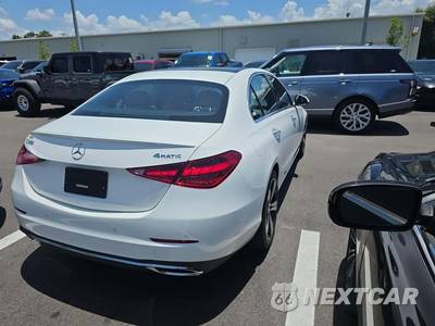 2024 Mercedes-Benz C 300 4MATIC - zdjęcie 3 z 23 - miniatura