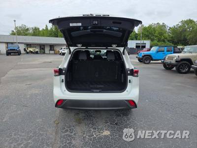 2020 Toyota Highlander XLE - zdjęcie 15 z 25 - miniatura