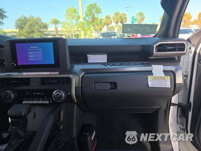 2026 Toyota Tacoma SR5 Crew Cab Medium Bed - zdjęcie 19 z 21 - miniatura