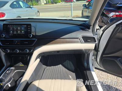 2022 Honda Accord Sedan Touring 2.0T - zdjęcie 19 z 26 - miniatura