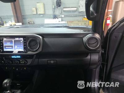 2023 Toyota Tacoma TRD Off-Road Crew Cab Medium Bed - zdjęcie 19 z 22 - miniatura