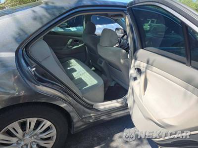 2007 Toyota Camry LE - zdjęcie 16 z 20 - miniatura