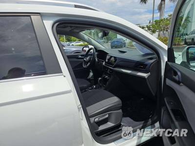 2023 Volkswagen Taos SE - zdjęcie 18 z 22 - miniatura