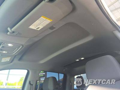 2022 Chevrolet Silverado 1500 LTD Custom Crew Cab Short Bed 1CX - zdjęcie 11 z 21 - miniatura