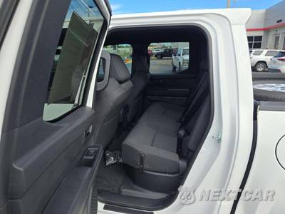 2026 Toyota Tacoma SR5 Crew Cab Medium Bed - zdjęcie 13 z 21 - miniatura
