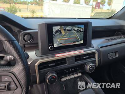 2026 Toyota Tacoma SR5 Crew Cab Medium Bed - zdjęcie 10 z 21 - miniatura