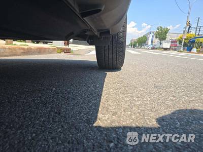 2024 Hyundai Venue Limited - zdjęcie 7 z 23 - miniatura