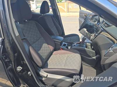 2020 Nissan Rogue Sport SV - zdjęcie 18 z 26 - miniatura