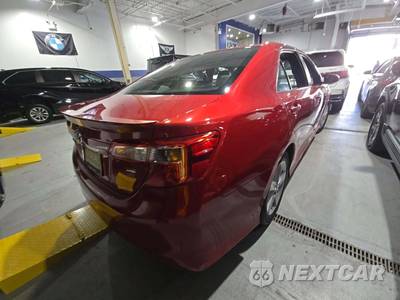 2013 Toyota Camry SE - zdjęcie 3 z 25 - miniatura