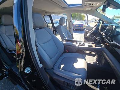 2024 Toyota Sienna XLE 7-Passenger 120.5" WB - zdjęcie 19 z 23 - miniatura