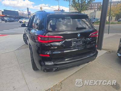 2021 BMW X5 Sports Activity Vehicle xDrive40i M SPORT LINE - zdjęcie 2 z 22 - miniatura