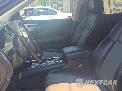 2020 Nissan Pathfinder SV - zdjęcie 6 z 26 - miniatura