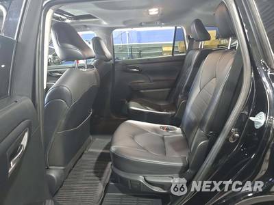 2021 Toyota Highlander XLE - zdjęcie 13 z 28 - miniatura