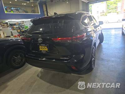 2021 Toyota Highlander XLE - zdjęcie 3 z 28 - miniatura