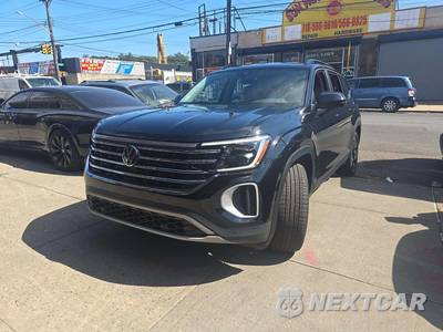 2026 Volkswagen Atlas 2.0T SE w/Technology - zdjęcie 1 z 21 - miniatura