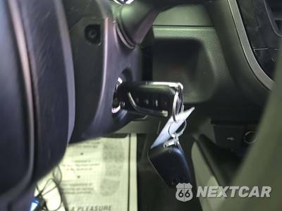 2021 Toyota Camry LE - zdjęcie 8 z 22 - miniatura