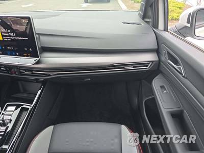 2025 Volkswagen Golf GTI SE - zdjęcie 19 z 23 - miniatura