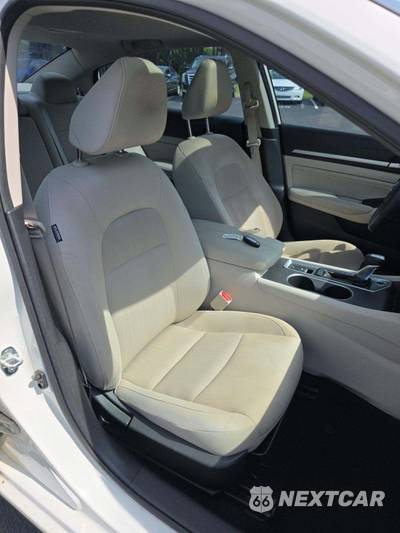2019 Nissan Altima SV - zdjęcie 18 z 21 - miniatura