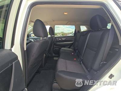 2018 Nissan Rogue SV - zdjęcie 10 z 22 - miniatura