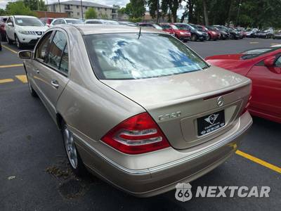2001 Mercedes-Benz C 320 - zdjęcie 2 z 29 - miniatura