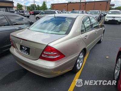 2001 Mercedes-Benz C 320 - zdjęcie 3 z 29 - miniatura