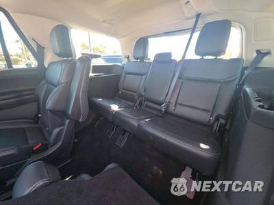 2027 Ford Expedition Platinum - zdjęcie 14 z 24 - miniatura