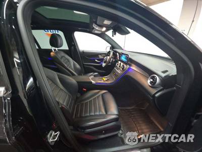 2022 Mercedes-Benz AMG GLC 43 4MATIC - zdjęcie 18 z 26 - miniatura