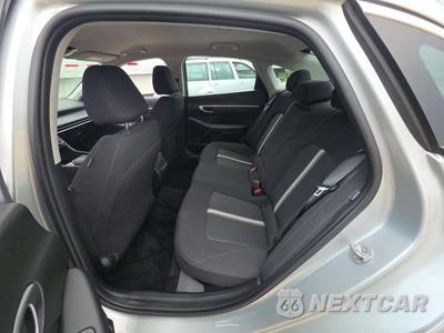 2025 Hyundai Sonata SEL - zdjęcie 10 z 21 - miniatura
