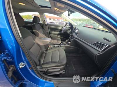 2017 Hyundai Elantra Value Edition Sedan - zdjęcie 15 z 22 - miniatura