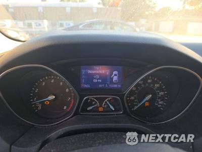 2013 Ford Focus SE Sedan - zdjęcie 9 z 32 - miniatura