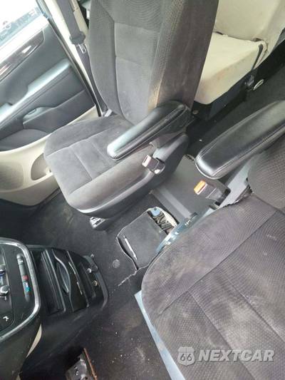 2014 Dodge Grand Caravan SXT 121.2" WB - zdjęcie 22 z 38 - miniatura