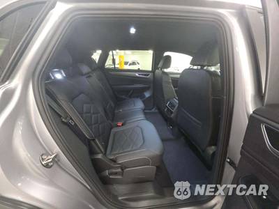 2025 Volkswagen Atlas Cross Sport 2.0T SE w/Technology - zdjęcie 13 z 19 - miniatura