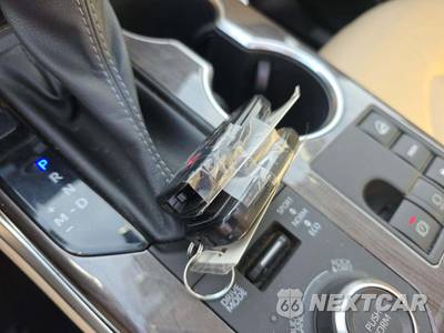 2023 Toyota Highlander Limited - zdjęcie 5 z 20 - miniatura