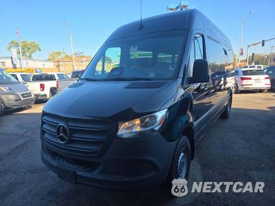 2025 Mercedes-Benz Sprinter 2500 Passenger Van High Roof 170.0" WB
