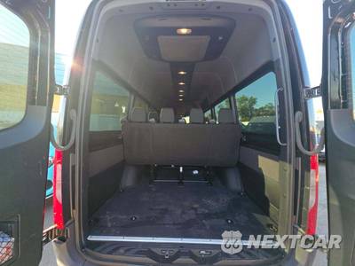 2025 Mercedes-Benz Sprinter 2500 Passenger Van High Roof 170.0" WB - zdjęcie 15 z 24 - miniatura