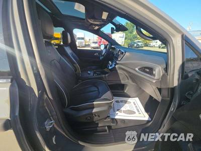2025 Chrysler Pacifica Limited 121.6" WB - zdjęcie 16 z 22 - miniatura