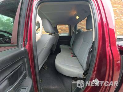2017 Ram 1500 Tradesman Extended Cab Medium Bed - zdjęcie 13 z 24 - miniatura