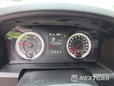 2017 Ram 1500 Tradesman Extended Cab Medium Bed - zdjęcie 9 z 24 - miniatura