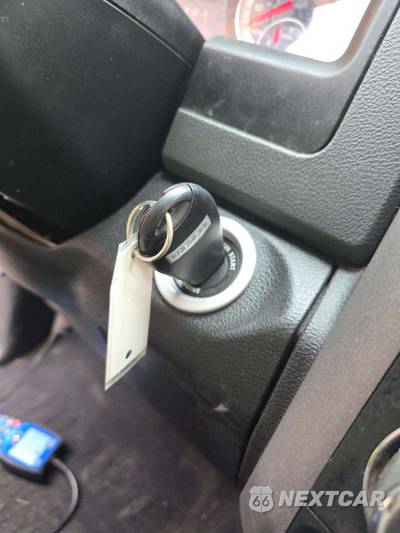 2017 Ram 1500 Tradesman Extended Cab Medium Bed - zdjęcie 8 z 24 - miniatura