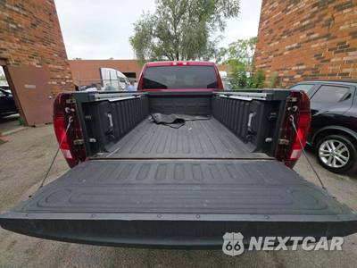 2017 Ram 1500 Tradesman Extended Cab Medium Bed - zdjęcie 14 z 24 - miniatura